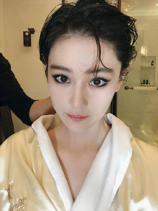 张馨予婚后爆料视频大全,揭秘娱乐圈背后的真实故事 第3张 张馨予婚后爆料视频大全,揭秘娱乐圈背后的真实故事 第3张